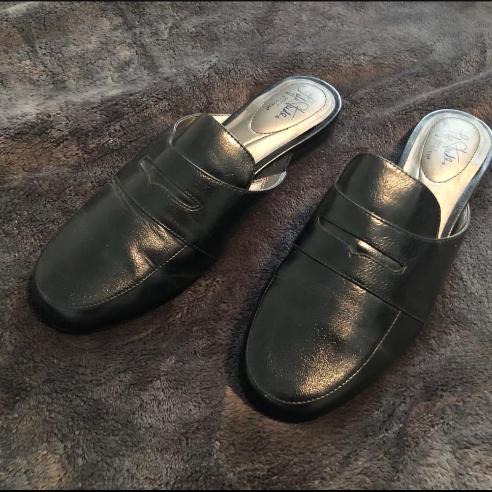 Life Stride black leather slides / mules